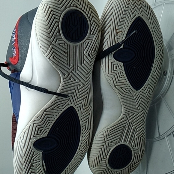 Nike Boys 13C Kyrie Flytrap 3 Royal Blue - Picture 7 of 8